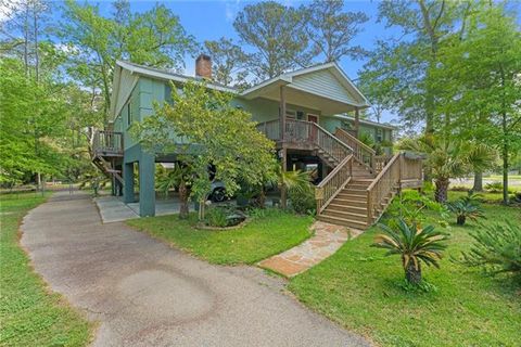 Photo of 26539 Mandane Drive Dr, Lacombe, LA 70445 (MLS # NO2551069)