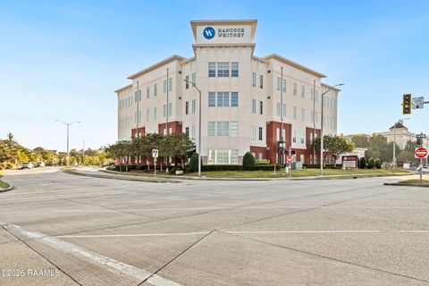 Photo of 1301 Camellia Boulevard #301, Lafayette, LA 70508 (MLS # 2500004717) Photo of 1301 Camellia Boulevard #301, Lafayette, LA 70508 (MLS # 2500004717)