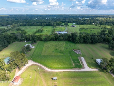 Photo of 112 Bluegrass Lane, Carencro, LA 70520 (MLS # 2600008786)