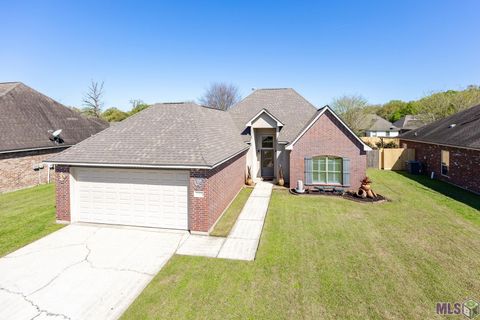 Photo of 37406 Cypress Trace Ave Ave, Geismar, LA 70734 (MLS # BR2026004957)