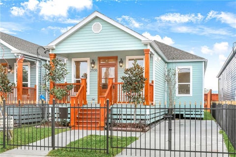 Photo of 2936 Eagle Street St, New Orleans, LA 70118 (MLS # NO2521745)