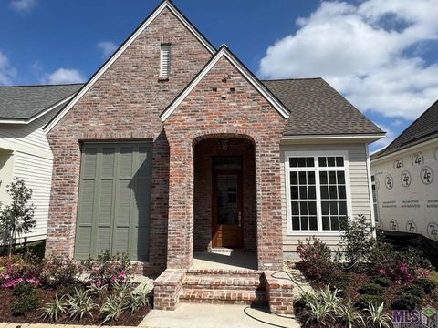 Photo of 5336 Argent Ct Ct, Baton Rouge, LA 70808 (MLS # BR2026006403)