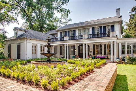 Photo of 2736 Georges Lane Ln, Alexandria, LA 71301 (MLS # CN2545019)