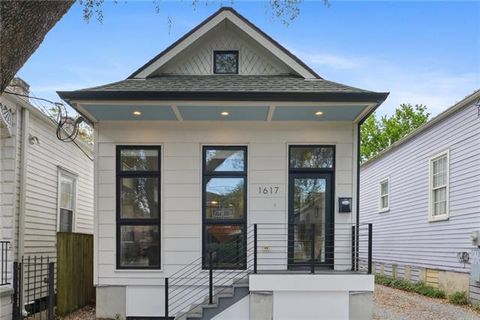 Photo of 1617 N Dorgenois Street St, New Orleans, LA 70119 (MLS # NO2565066)