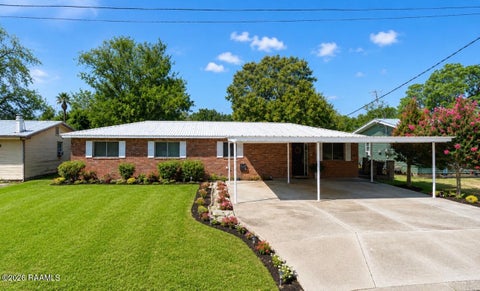 Photo of 1604 Wallace Street, New Iberia, LA 70560 (MLS # 2600008156)