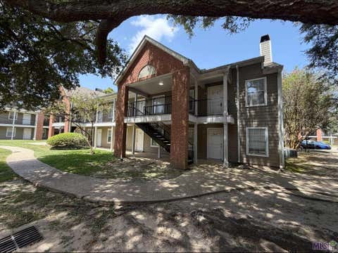 Photo of 141 E Boyd Dr Dr #308, Baton Rouge, LA 70820 (MLS # BR2026015046)