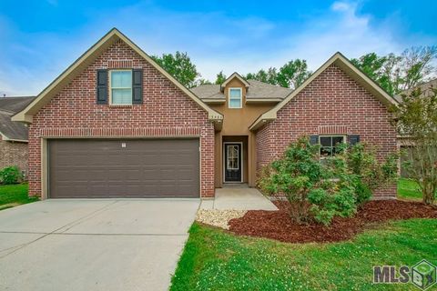Photo of 13464 Autumn Run Dr Dr, Walker, LA 70785 (MLS # BR2026008103)