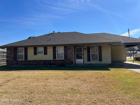 Photo of 600 E Santa Clara Street, New Iberia, LA 70563 (MLS # 2600000439)