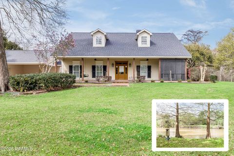 Photo of 310 W Magnolia Avenue, Abbeville, LA 70510 (MLS # 2600001744)