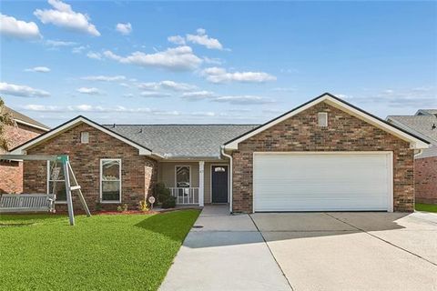 Photo of 47 Oakley Drive Dr, Destrehan, LA 70047 (MLS # NO2551872)