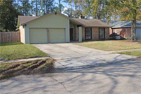 Photo of 107 W Queens Drive Dr, Slidell, LA 70458 (MLS # NO2535903)