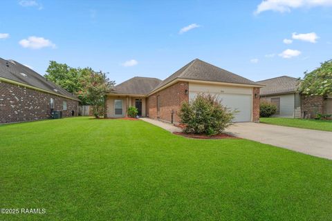 Photo of 2934 Nicholson Lake Drive, Baton Rouge, LA 70810 (MLS # 2500004780)