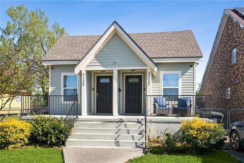 Photo of 3135 N Prieur Street St, New Orleans, LA 70117 (MLS # NO2549861)