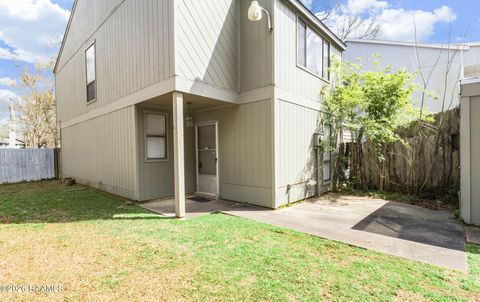 Photo of 14 Larkspur Lane, Lafayette, LA 70507 (MLS # 2600001866)