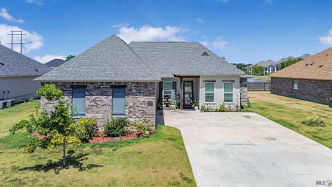 Photo of 3702 Sandbar Dr, Addis, LA 70710 (MLS # BR2026015581)