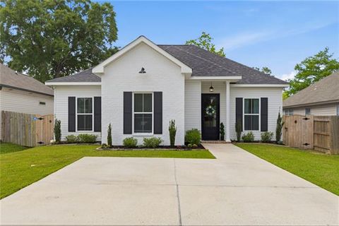 Photo of 1534 Alice Avenue Ave, Slidell, LA 70458 (MLS # NO2550456)