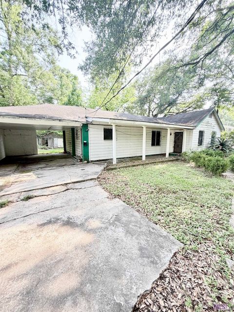 Photo of 5836 Heidel Ave Ave, Baton Rouge, LA 70805 (MLS # BR2026008020)