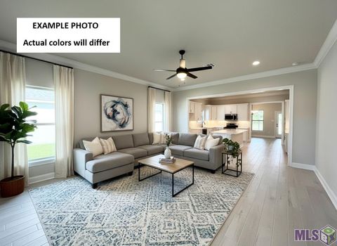 Photo of 10663 Deric Ave, Denham Springs, LA 70726 (MLS # BR2026007341)