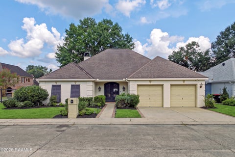 Photo of 102 Leicester Lane, Lafayette, LA 70508 (MLS # 2600007821)
