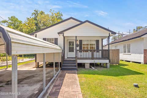 Photo of 925 W Hutchinson Avenue, Crowley, LA 70526 (MLS # 2600007878)