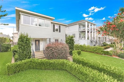 Photo of 6816 E Louis Xiv Street St, New Orleans, LA 70124 (MLS # NO2551826)