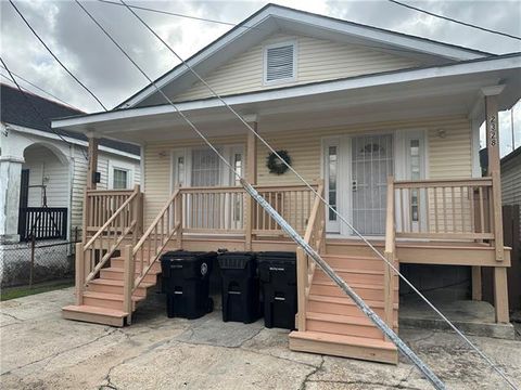 Photo of 2328 Mandeville Street St, New Orleans, LA 70117 (MLS # NO2552134)