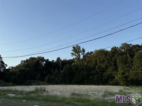 Photo of 9801 Hooper Rd, Baton Rouge, LA 70818 (MLS # BR2026012120)
