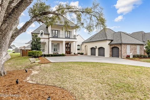 Photo of 101 Kingfisher Drive, Lafayette, LA 70508 (MLS # 2500006466)