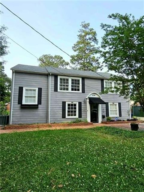 Photo of 104 Tudor Street St, Pineville, LA 71360 (MLS # CN2555309)