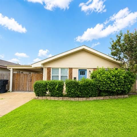 Photo of 109 Vista Drive, Belle Chasse, LA 70037 (MLS # NO2557682)
