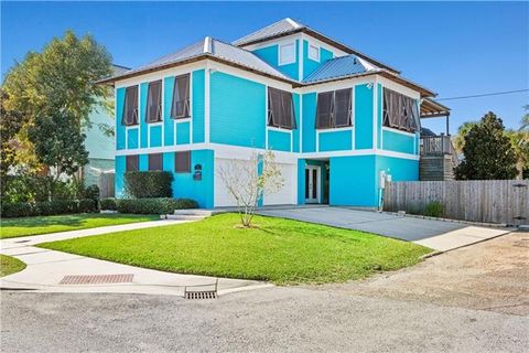 Photo of 223 W Maple Ridge Drive Dr, Metairie, LA 70001 (MLS # NO2545322)