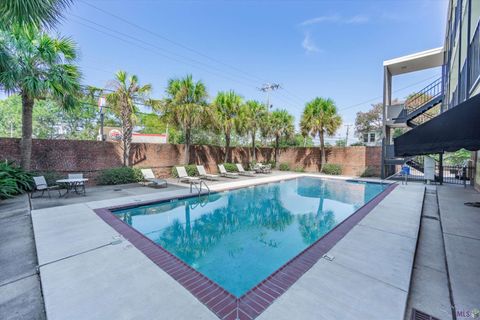 Photo of 3101 Highland Rd Rd #216, Baton Rouge, LA 70802 (MLS # BR2026004871)