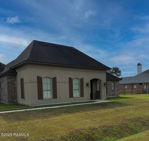 Photo of 104 Oak Shadows Drive, Youngsville, LA 70592 (MLS # 2500005586)