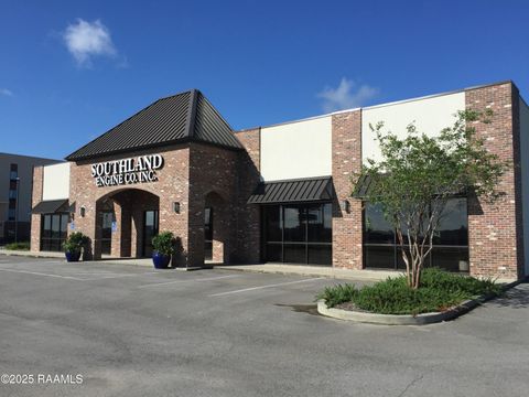 Photo of 2270 E Main Street, Broussard, LA 70518 (MLS # 2500005826)