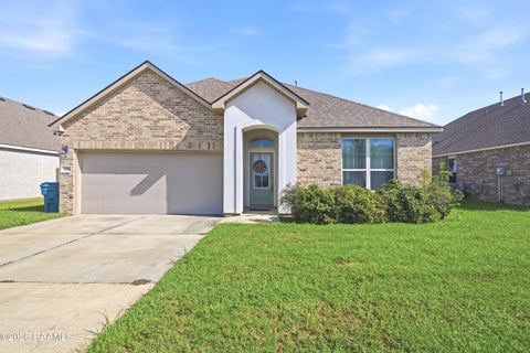 Photo of 105 Holly Grove Lane, Youngsville, LA 70592 (MLS # 2600008090)
