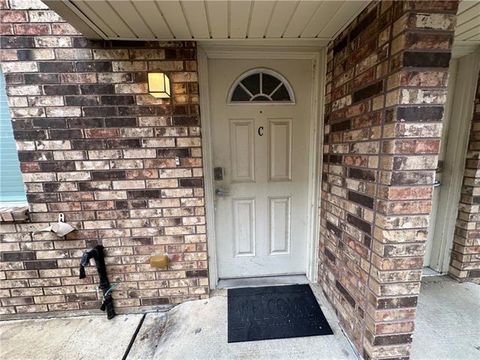 Photo of 3209 Golden Drive #C, Chalmette, LA 70043 (MLS # NO2557897)