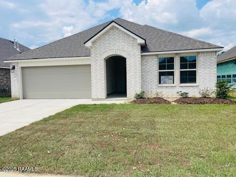 Photo of 104 Broussard Hill Drive, Broussard, LA 70518 (MLS # 2500000566)