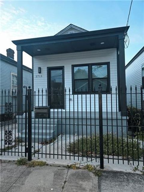 Photo of 2713 Baronne Street St, New Orleans, LA 70113 (MLS # NO2552024)