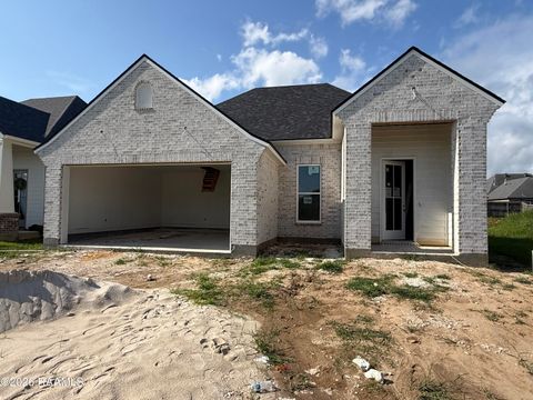 Photo of 136 Lakes Edge Drive, Broussard, LA 70518 (MLS # 2600004736)