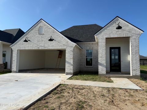 Photo of 136 Lakes Edge Drive, Broussard, LA 70518 (MLS # 2600004736)