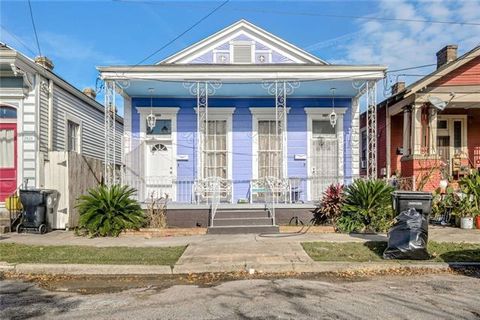 Photo of 2819 Dumaine Street St, New Orleans, LA 70119 (MLS # NO2549324)