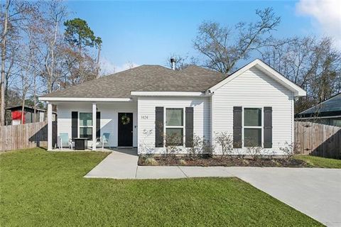 Photo of 1424 Cherry Street, Slidell, LA 70460 (MLS # NO2541005)