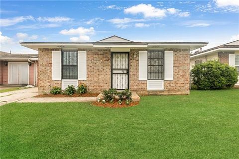 Photo of 10114 Boulevard Way, New Orleans, LA 70127 (MLS # NO2556402)