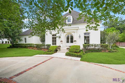 Photo of 19420 N Muirfield Cir Cir, Baton Rouge, LA 70810 (MLS # BR2026007533)