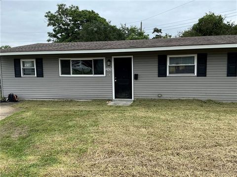 Photo of 1935 Friedrica Street St, Terrytown, LA 70056 (MLS # NO2563003)