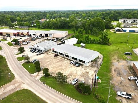 Photo of 1415-1417 W Morris Avenue AVE, Hammond, LA 70403 (MLS # NO2554036)