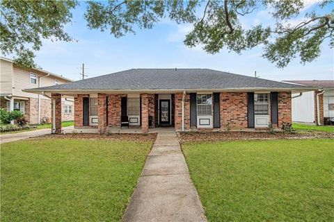 Photo of 3511 Hyman Place, New Orleans, LA 70131 (MLS # NO2551953)