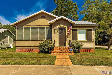 Photo of 887 High St St, Houma, LA 70360 (MLS # BY2026013326)
