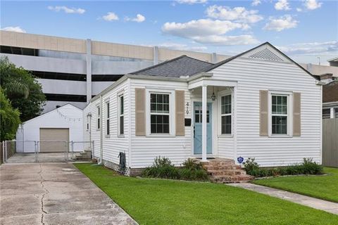 Photo of 419 Betz Avenue Ave, Jefferson, LA 70121 (MLS # NO2559764)