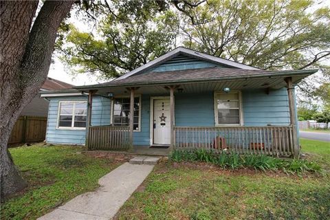Photo of 3223 Connecticut Avenue Ave, Kenner, LA 70065 (MLS # NO2547980)